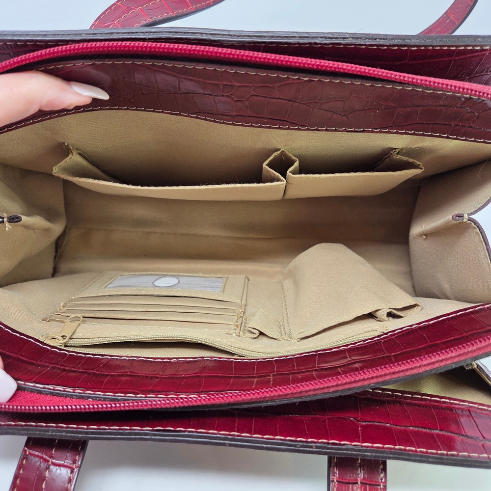Crazy Horse Liz Claiborne Burgundy Croc Embossed Triple Compartment Shoulder Bag - Picture 2 of 11